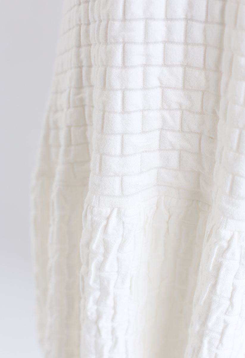 Embossed Frill Hem Knit Dress in White