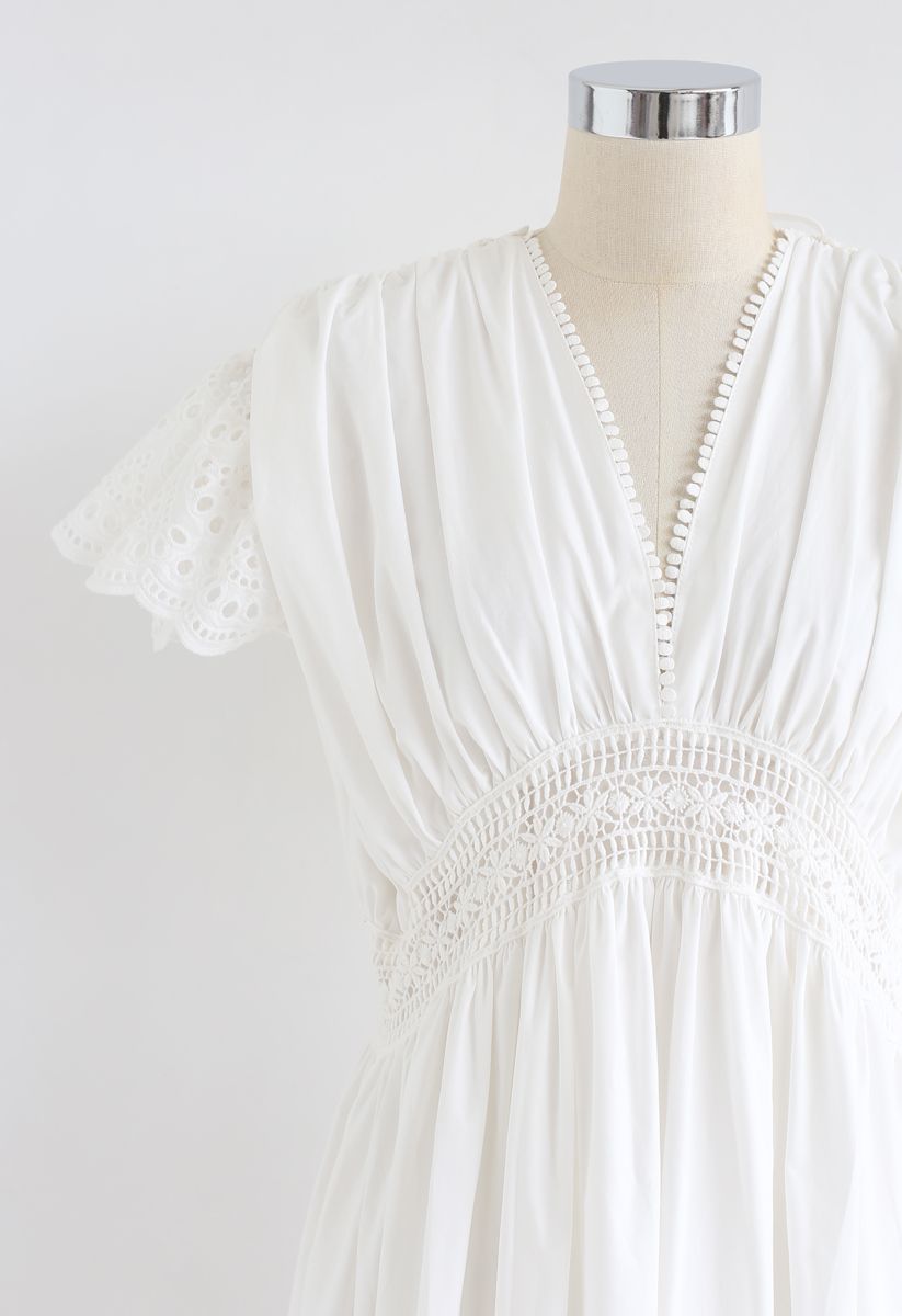 Frill Hem Plunging V-Neck Sleeveless Maxi Dress in White