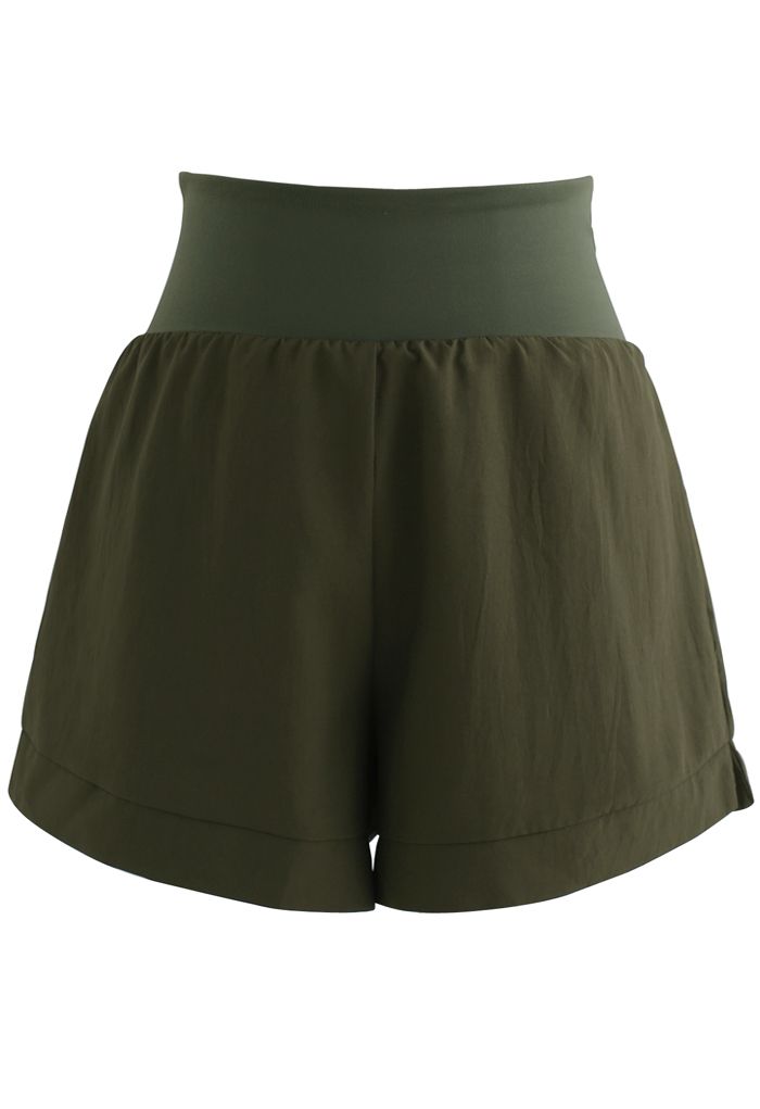 Crisscross Waist Sports Shorts in Army Green