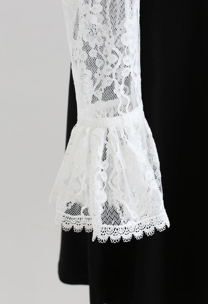 Lace Panel Bowknot Halter Flare Dress