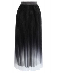 Gradient Shiny Mesh Pleated Skirt in Black